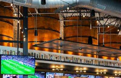 Duckworth's Grill & Taphouse