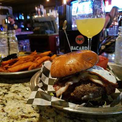 Moonshine Tavern Baltimore Ms