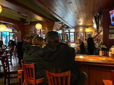 Players Sports Grill & Arcade