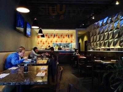 Fin's Japanese Sushi And Grill