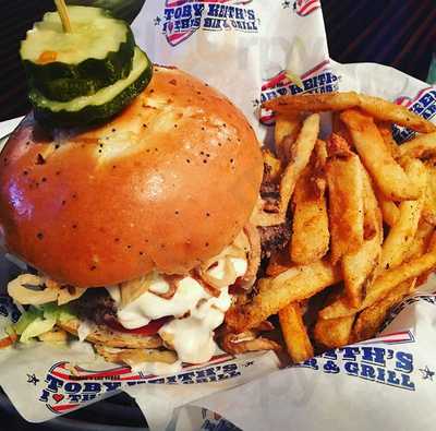Toby Keith's I Love This Bar & Grill