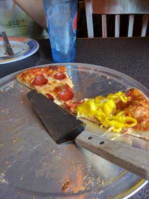 Vincent's From Greetree Pizza