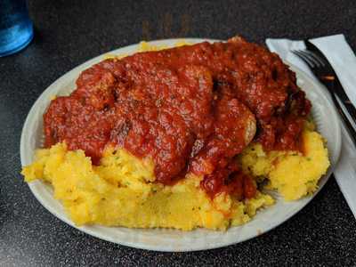 Vincent's From Greetree Pizza