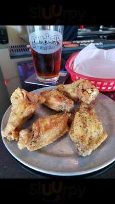 Pluckers Wing Bar