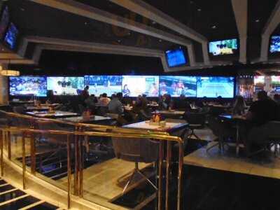 Charlie's Sports Bar