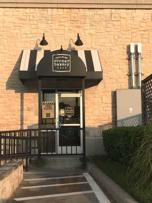 Corner Bakery Cafe
