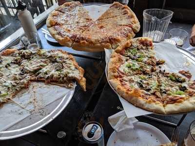 Two-fisted Mario's Pizza