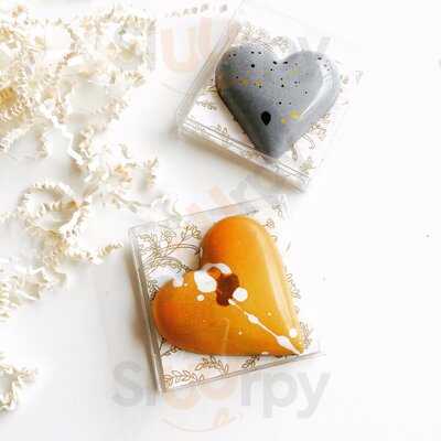 Mmelo Boutique Confections