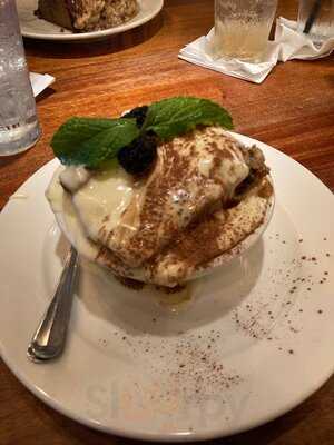 Charleston's Restaurant