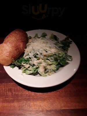 Charleston's Restaurant