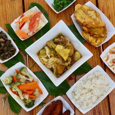 Naomi's Garden Restaurant & Lounge