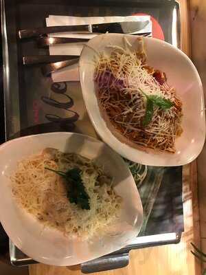 Vapiano Magnificent Mile