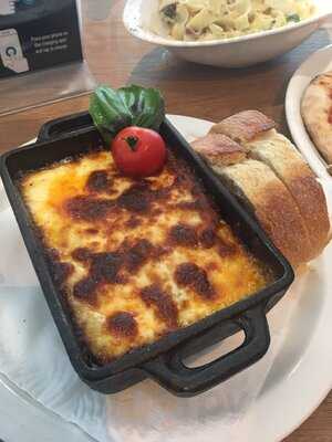 Vapiano Magnificent Mile