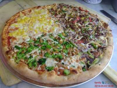 Famosa Pizza