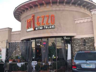 Mezzo Bistro & Wine