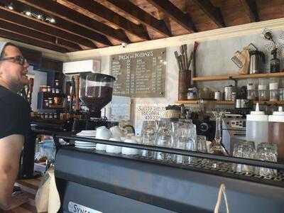 District: Hand Pie & Coffee Bar