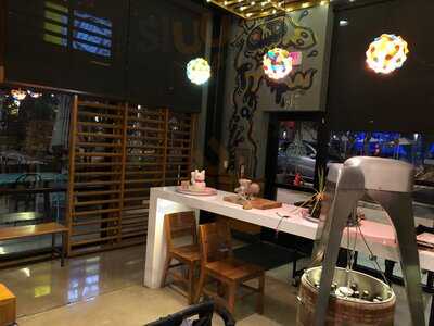 East Side King Thai Kun