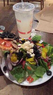 Uncle Maddio's Pizza Joint