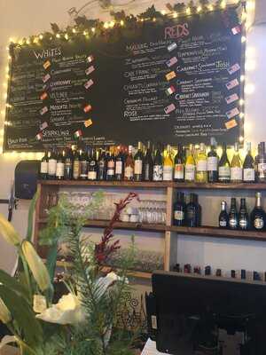 Two Cranes Bistro & Brew