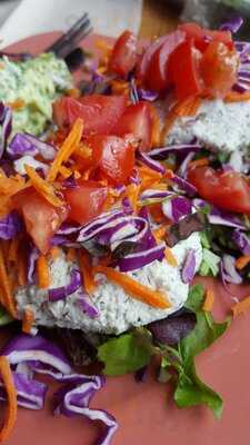 Papa G's Vegan Organic Deli