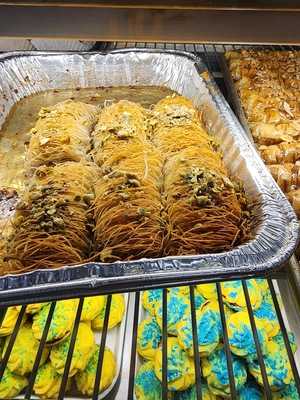 Zukerino Pastry Shop