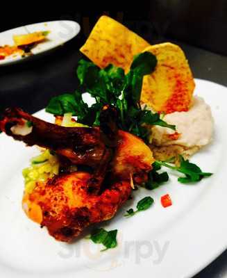 Rulay Lounge Bar & Restaurant