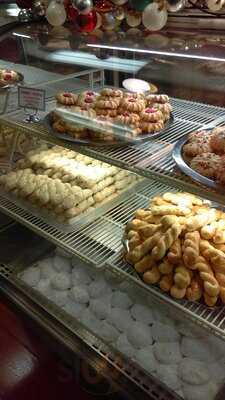 Omonia Bakery