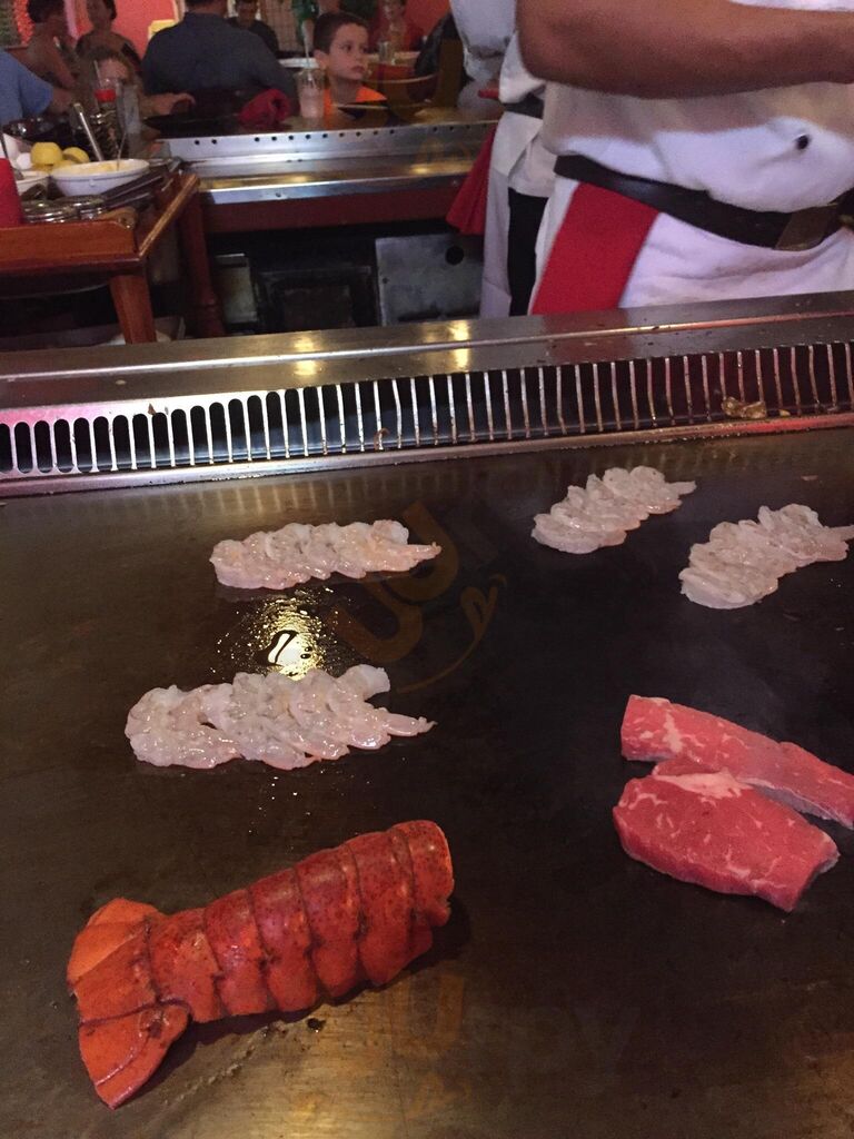 Fujiyama Japanese Steak House And Sushi Bar