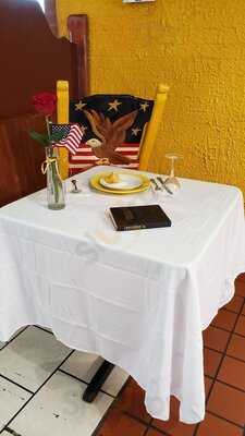 El Vaquero Mexican Restaurant