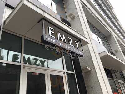 Emzy Sushi