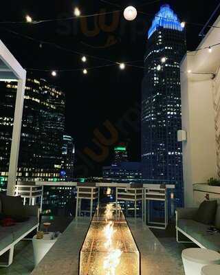 Nuvole Rooftop Twentytwo