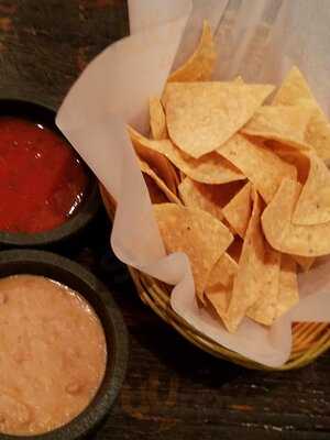 Viva Mercado's Mexican Bar And Grill