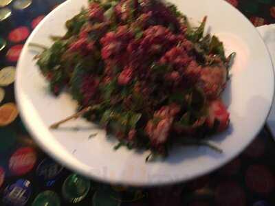 Saraveza Bottle Shop And Pasty Tavern