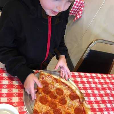 Carmine's Pizzeria