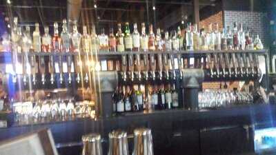 Lucy's American Tavern