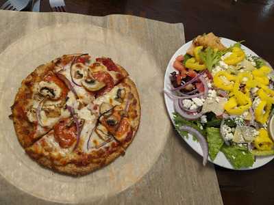 Uncle Maddio's Pizza Joint