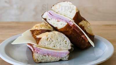 Companion Baki-ladue