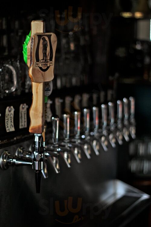 Outlander Brewery & Pub