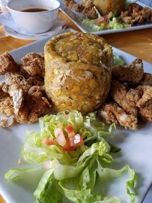 El Viejo Jobo Seafood Restaurant