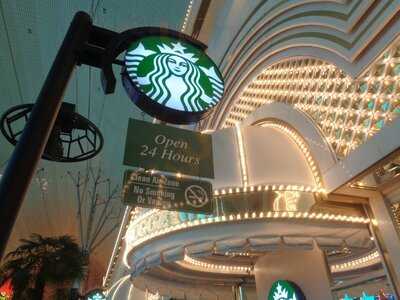 Starbucks - #129 Fremont