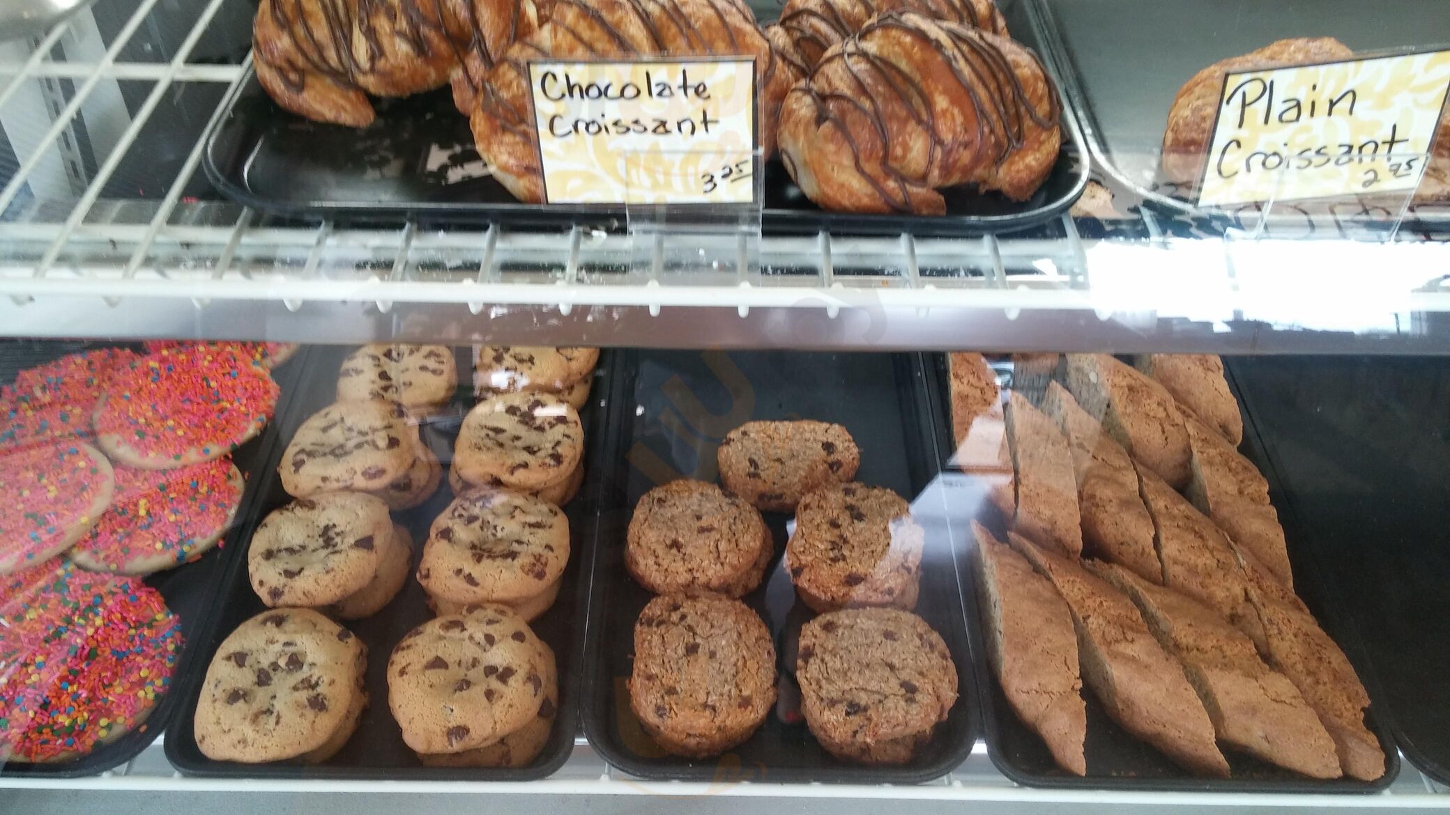Sol Y Luna Baking Co.