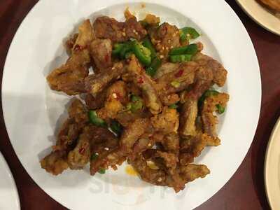 Yau's Chinese Bistro