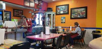 Burritos Y Tortas El Coco