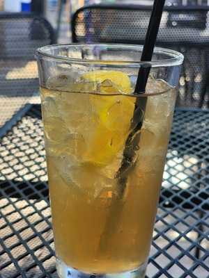 Euclid Avenue Yacht Club