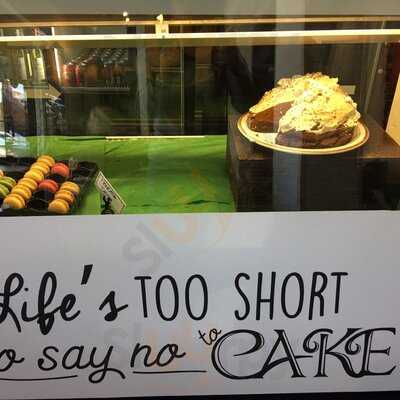 Flavorish Bakery & Bistro