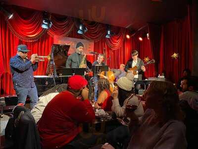 Smoke Jazz Club