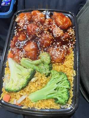 Khim Chinese & Sushi Takeout