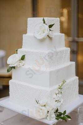 Panini Bakery & Cakes