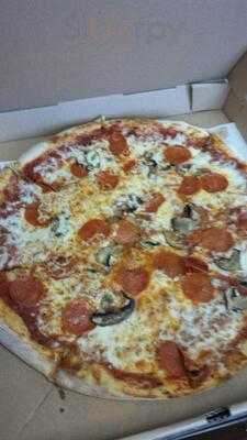 Saccone's Pizza