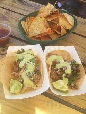 Los Locos Bar & Grill